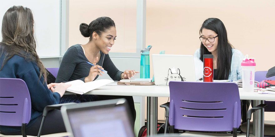 Brock University students study together, totally stress-free, thanks to these helpful tips.