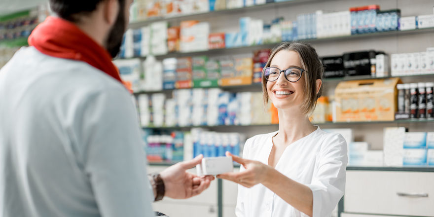  How to Become a Pharmacist 