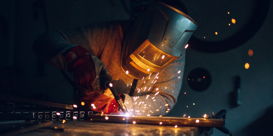 How to Become a Welder in Canada