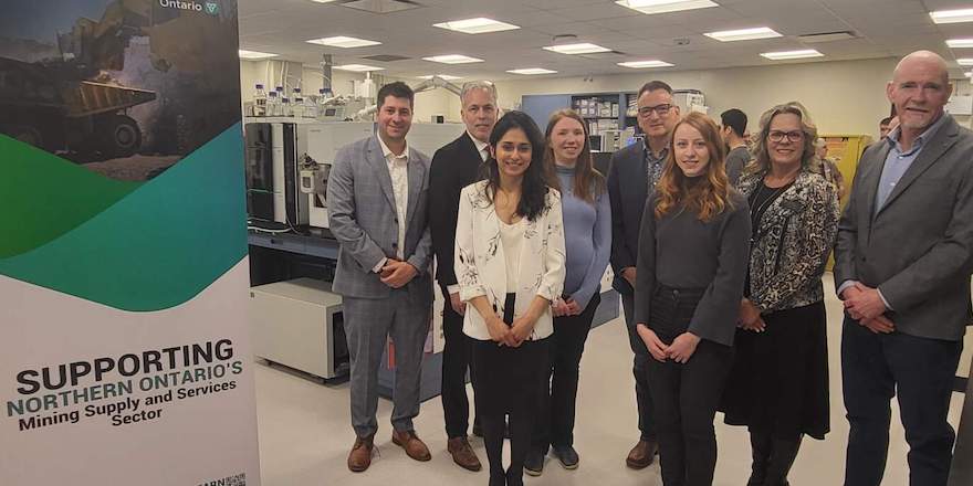  Cambrian College Officially Opens New Chemistry Research Lab 
